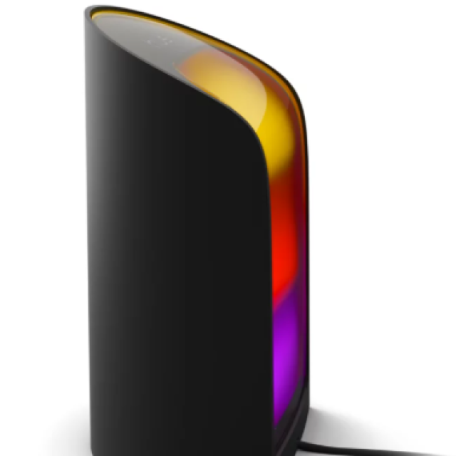 With the Play Wall Washer of Philips Hue, your boring wall comes to life With the Play Wall Washer of Philips Hue, your boring wall comes to life
