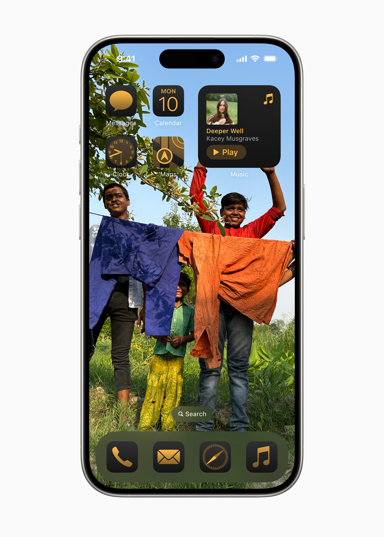 Apple WWDC24 iOS 18 Home Screen dark effect tinted yellow online