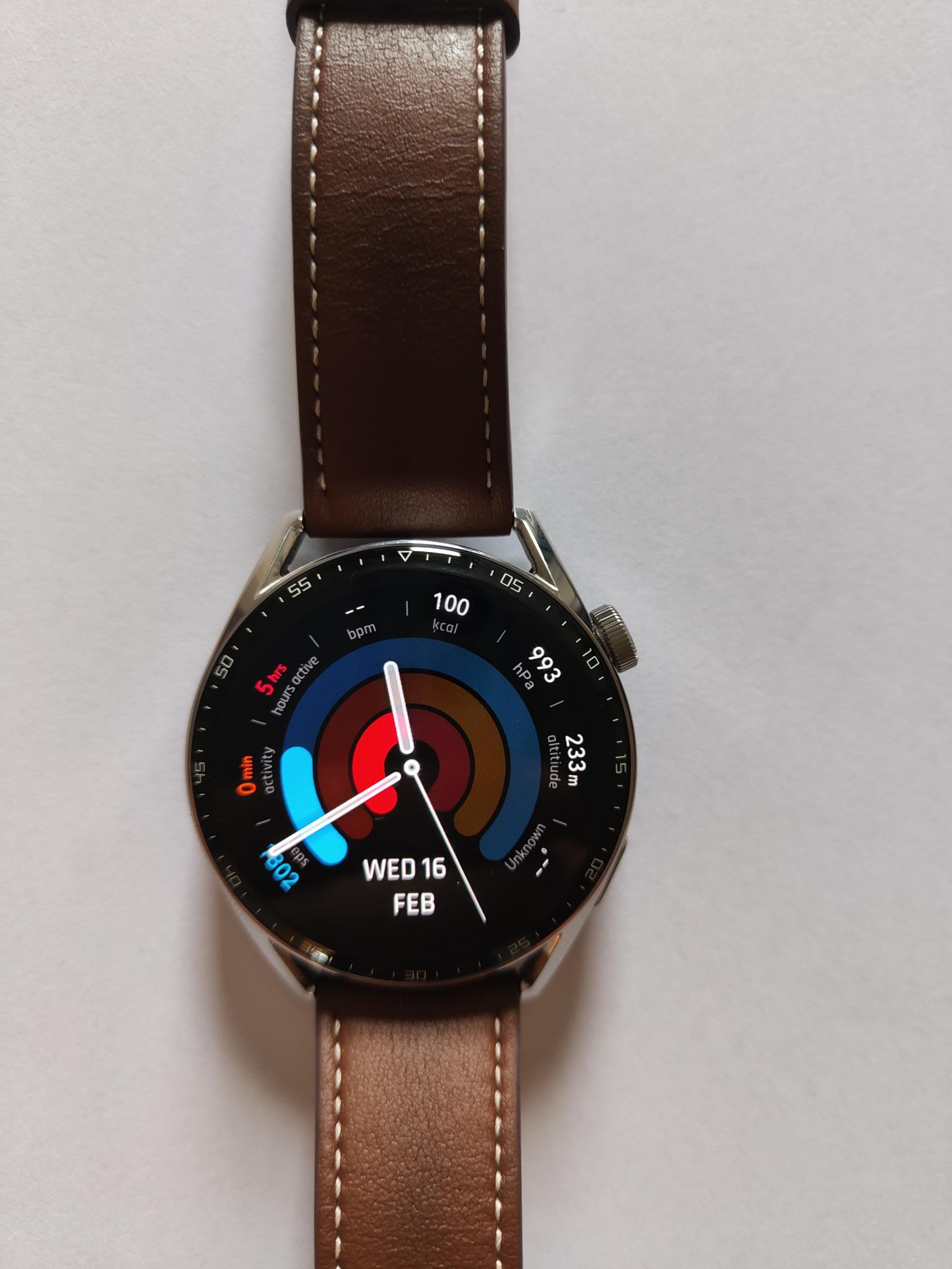 Huawei Watch GT 3 swiper 1
